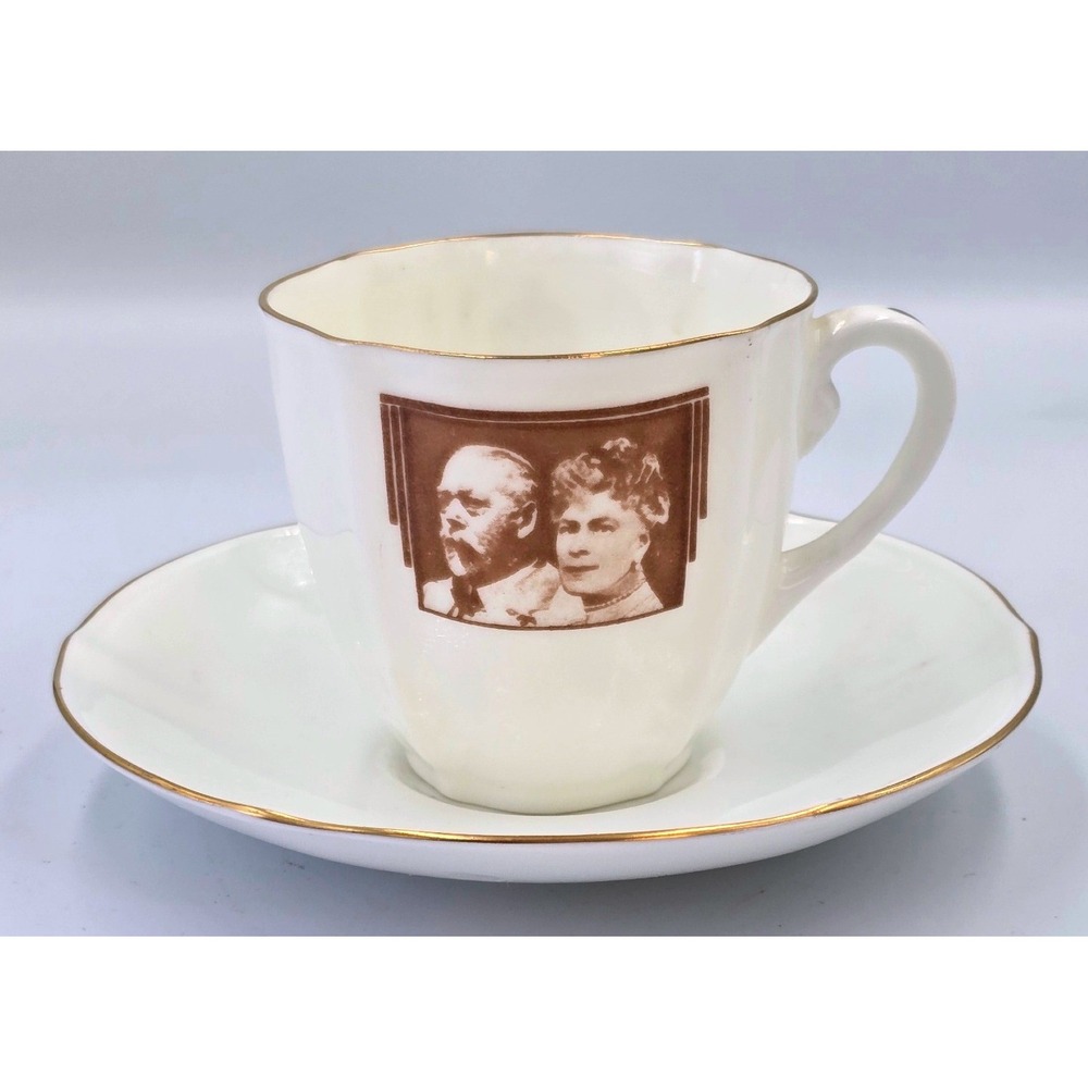 Royal Doulton Tea Cup Saucer Set Silver Jubilee King George Queen Mary Heirloom